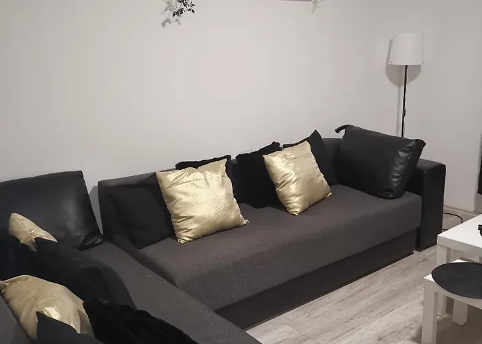 Stan Na Dan Olja アパート *